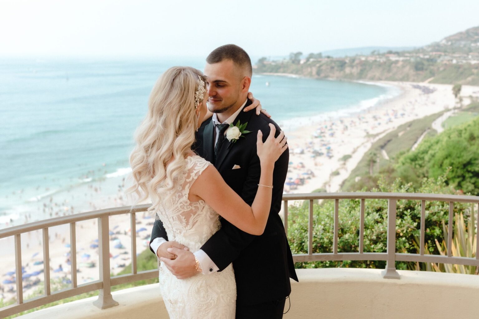 AN INTERTWINED EVENT: A GLAM, FLOWER-FILLED WEDDING AT THE RITZ ...